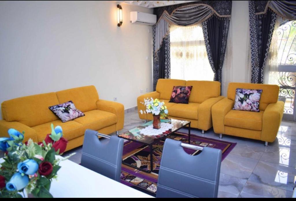 Residence Ambassa Etienne & Therese 야운데 외부 사진
