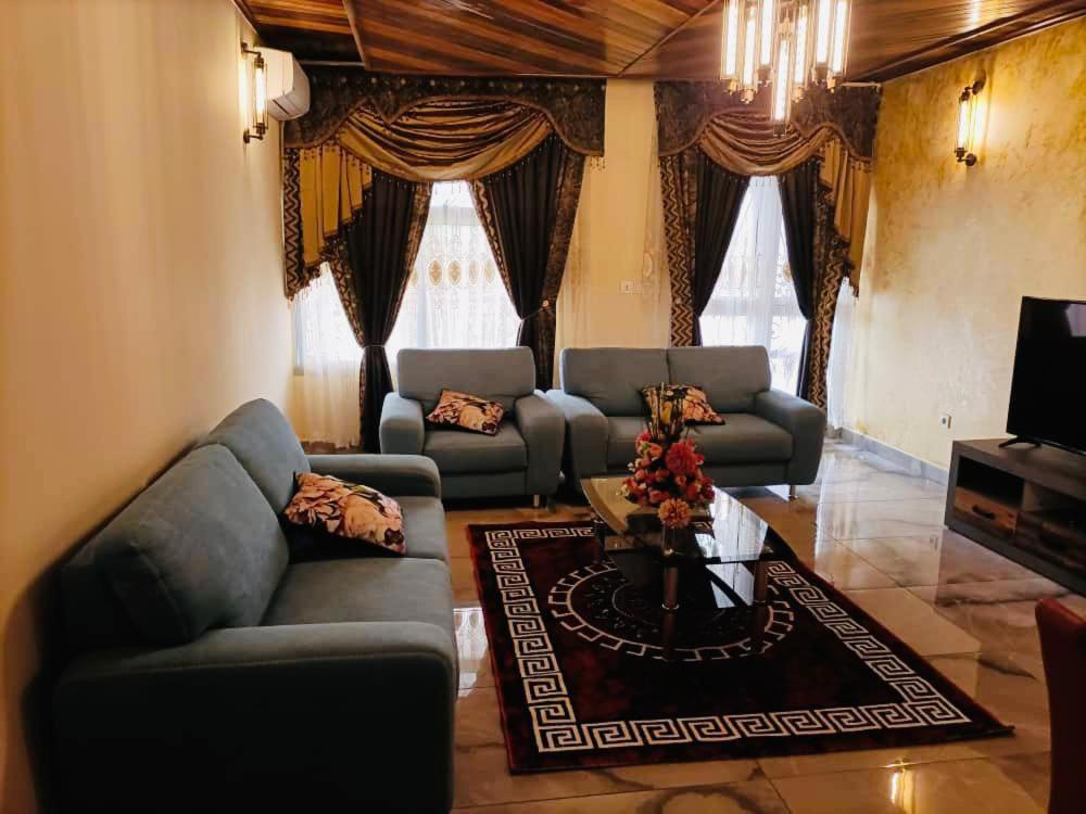 Residence Ambassa Etienne & Therese 야운데 외부 사진